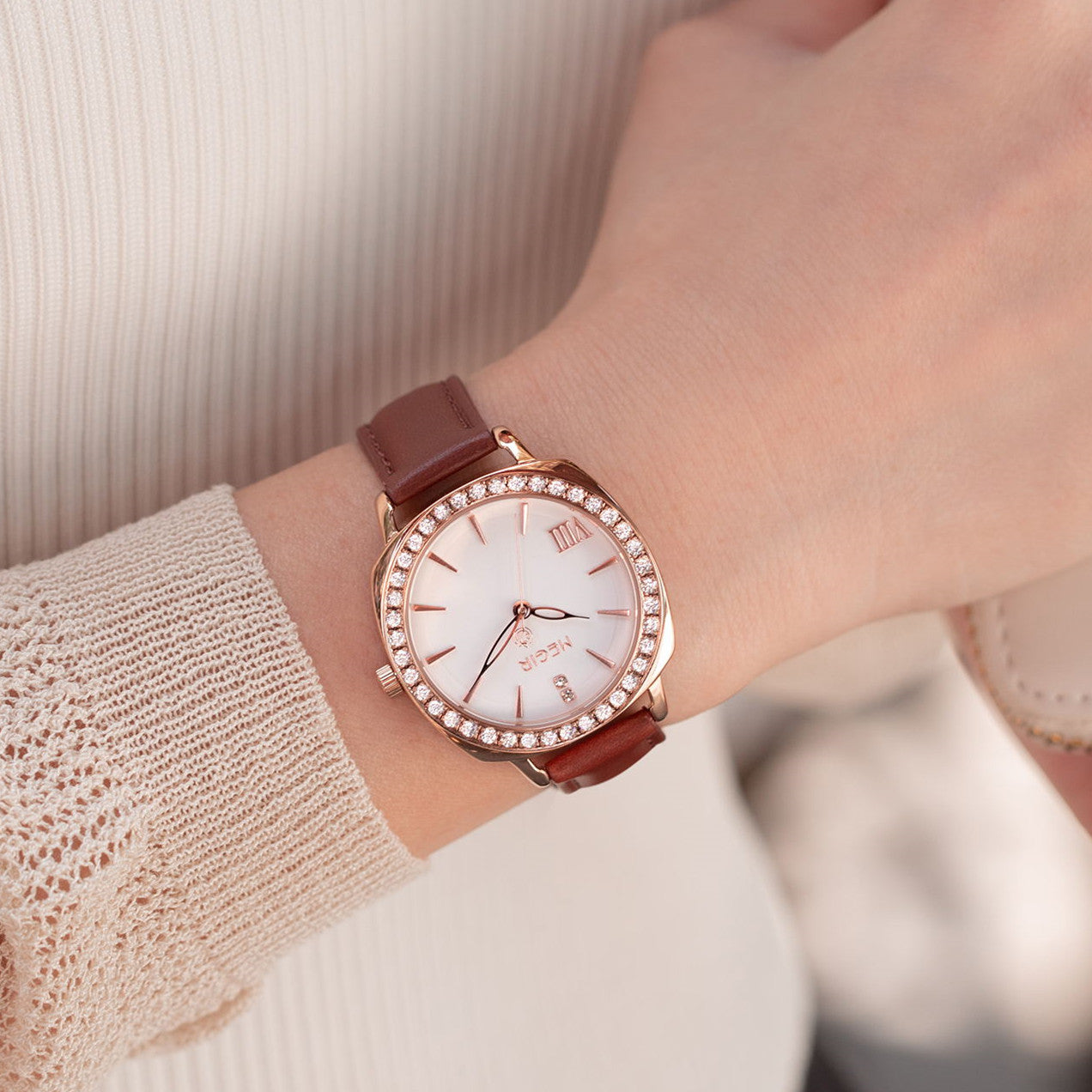 MEGIR Fashion Women Watch Luxury Diamond Leather Ladies Bracelet Watch Female Quartz Wristwatches Dress Clock Relogio Feminino 7029
